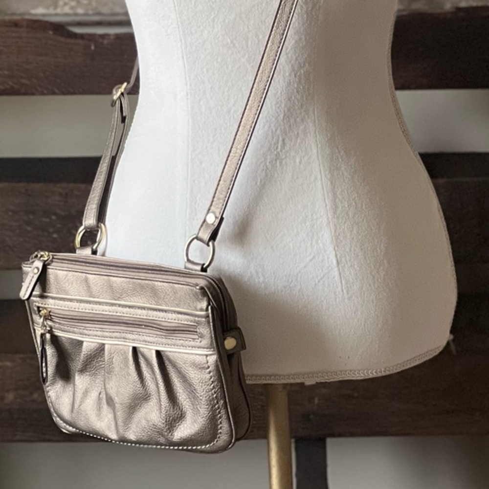 RELIC Crossbody in Bronze Metal Color